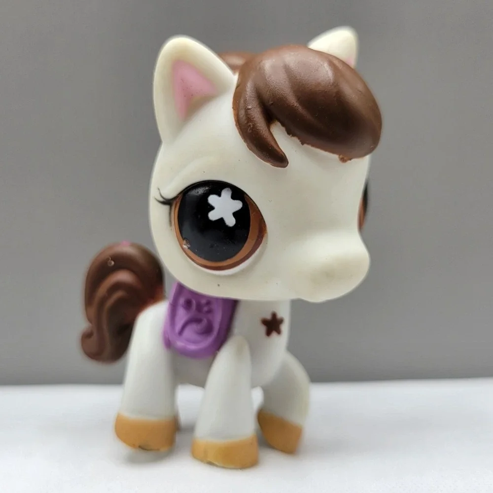 Littlest Pet Shop LPS #578 White Horse Pony Hasbro Figure Toy Purple Saddle